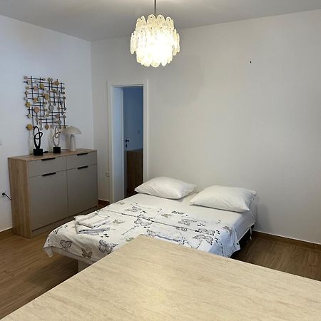 Apartmani Svemir Drage Dış mekan fotoğraf