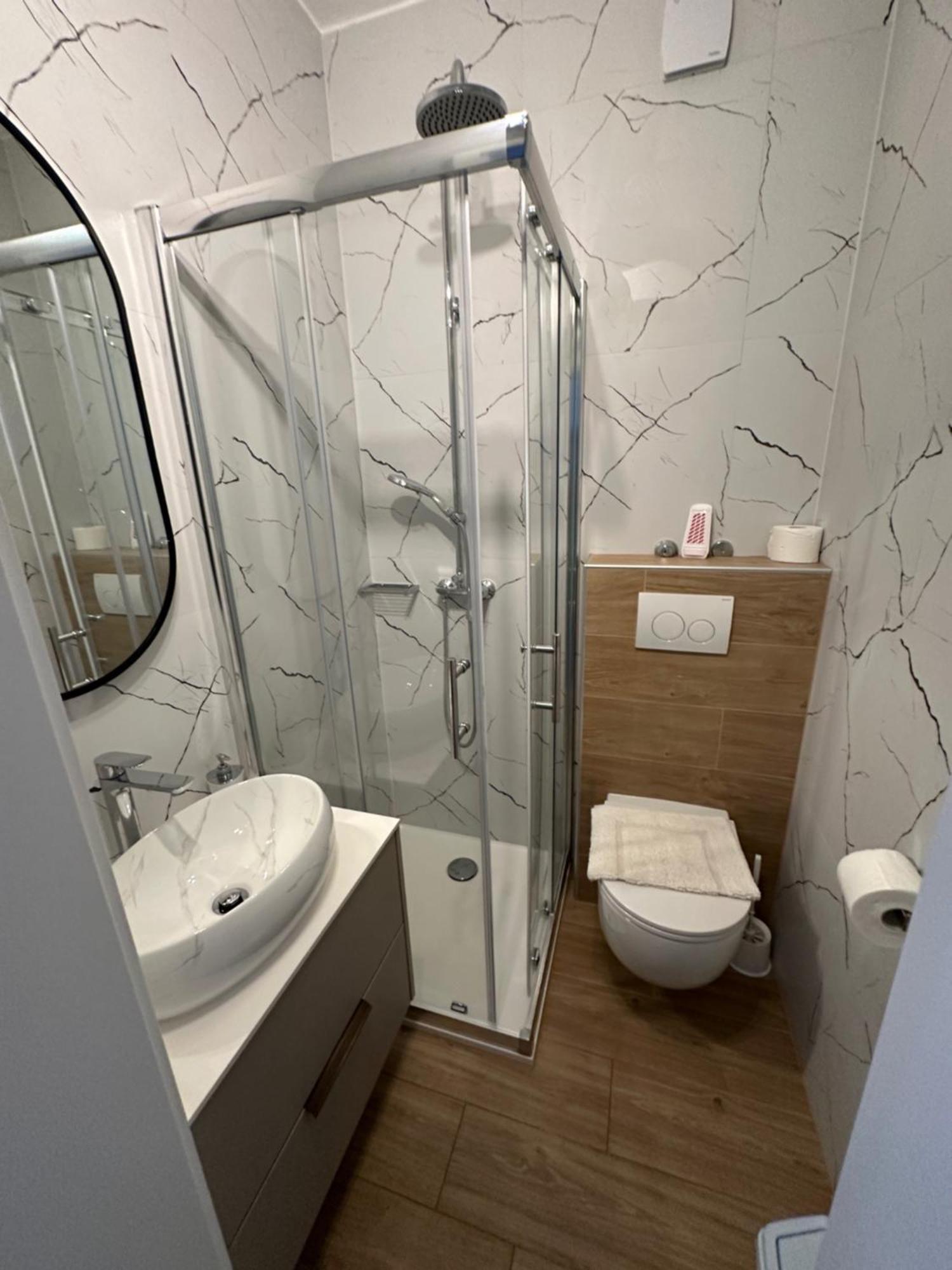 Apartmani Svemir Drage Dış mekan fotoğraf