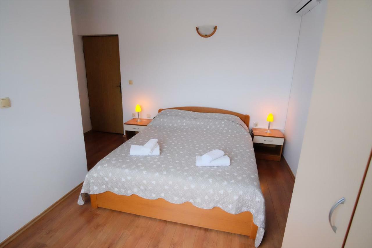 Apartmani Svemir Drage Dış mekan fotoğraf